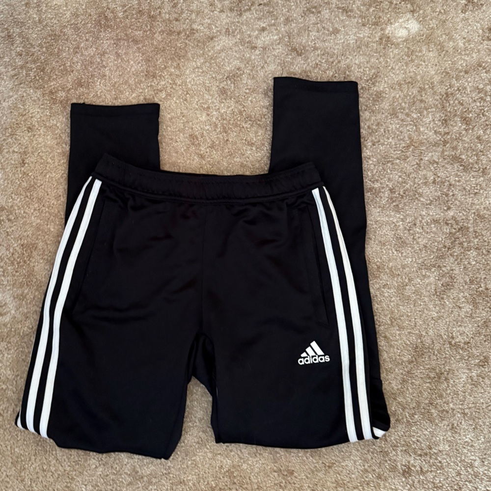 Athletic pants